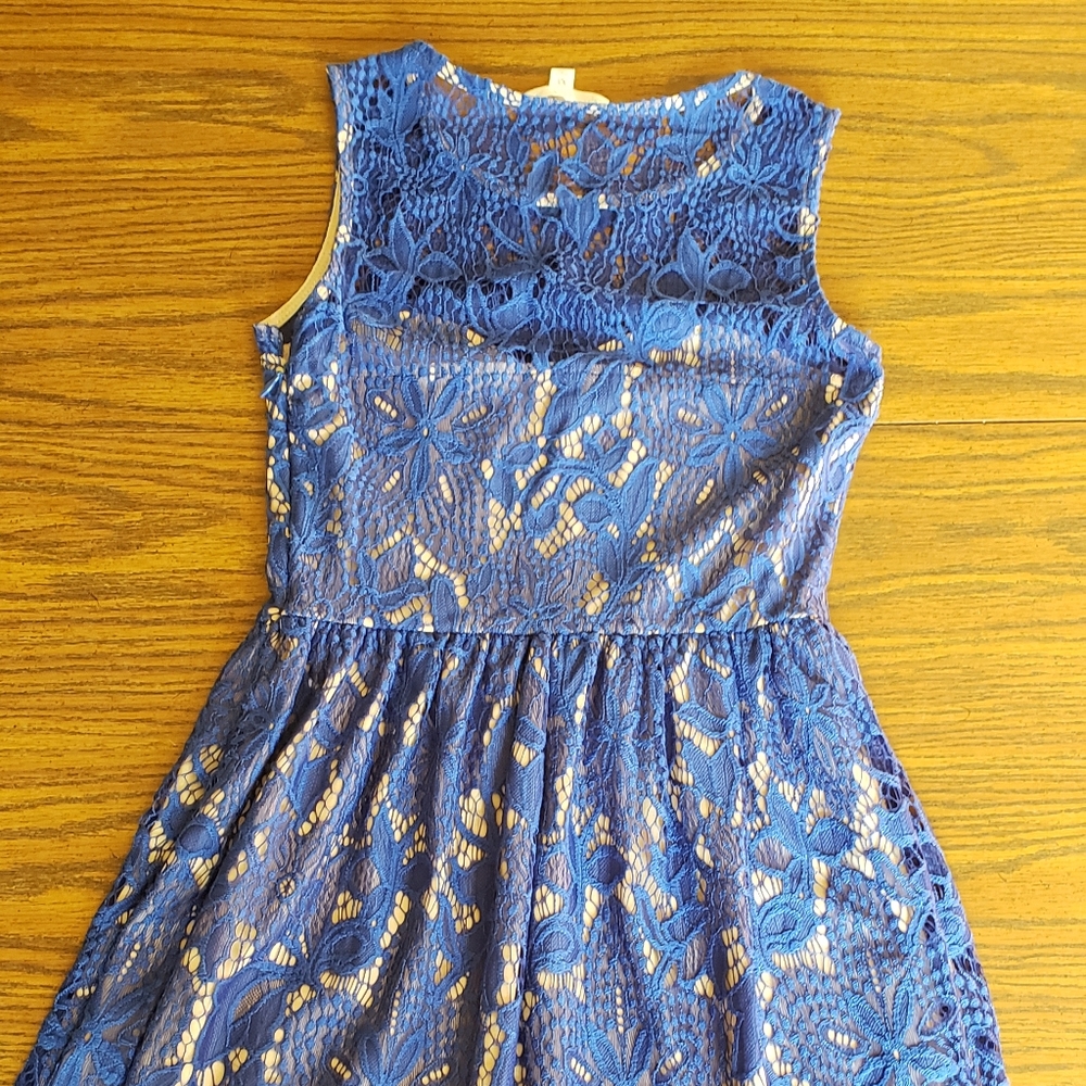 Blue dress
